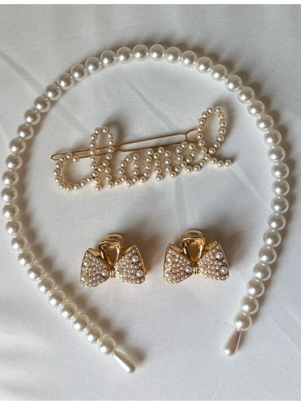 Pearl Headband, Script Pin & Bow Hair Clips Set - Gold Tone